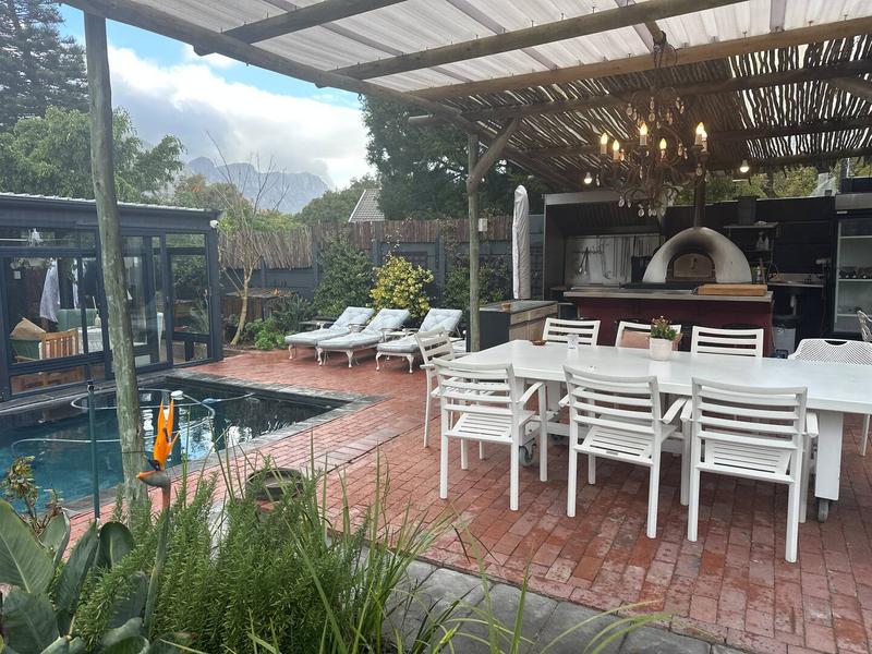 1 Bedroom Property for Sale in Helgarda Estate Western Cape